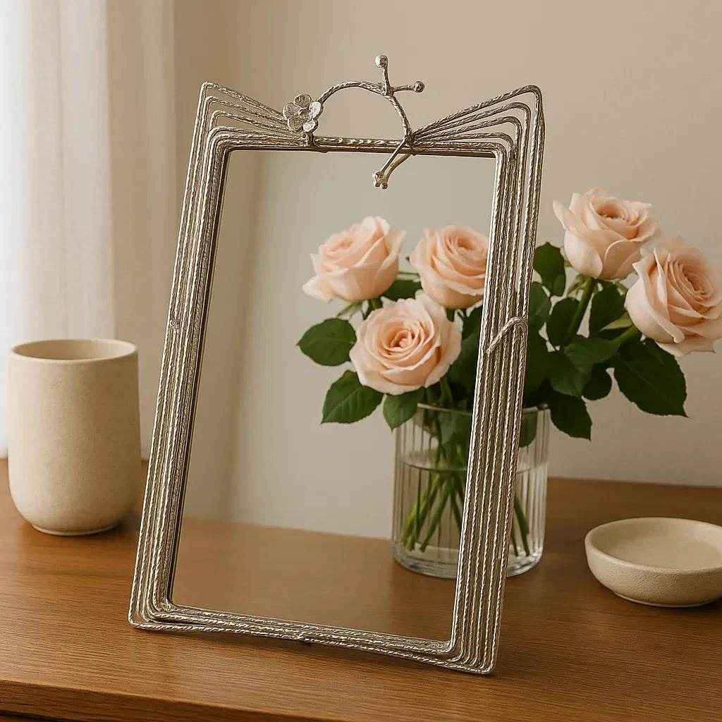 Bandeja de Vidro com Estrutura Prateada Alidolado - Alidolado