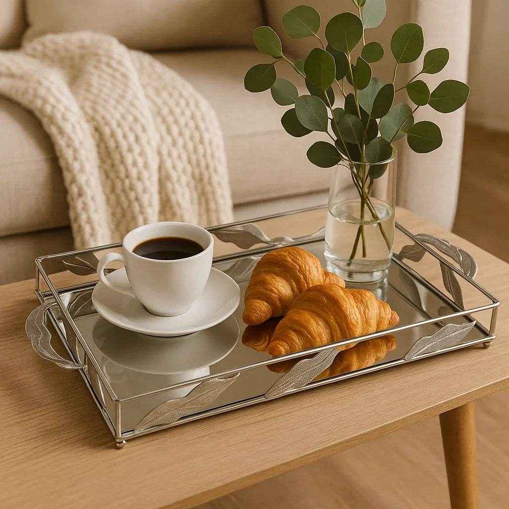 Bandeja de Vidro com Acabamento Prateado Alidolado - Alidolado