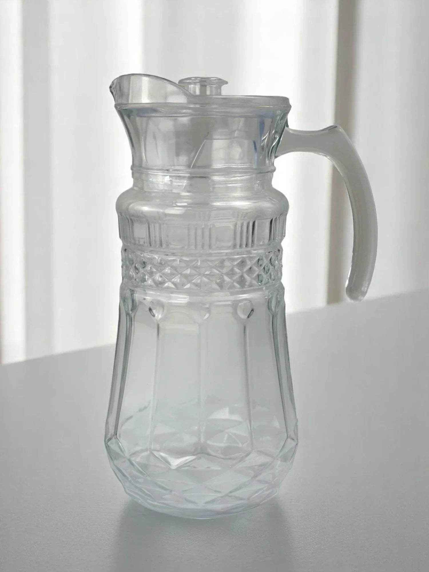 Jarra de Vidro com Alça e Tampa 1400ml Alidolado