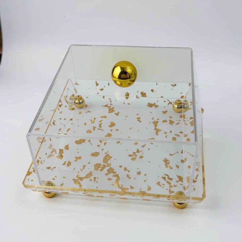 Caixa de Acrílico com Detalhes Dourados - Alidolado