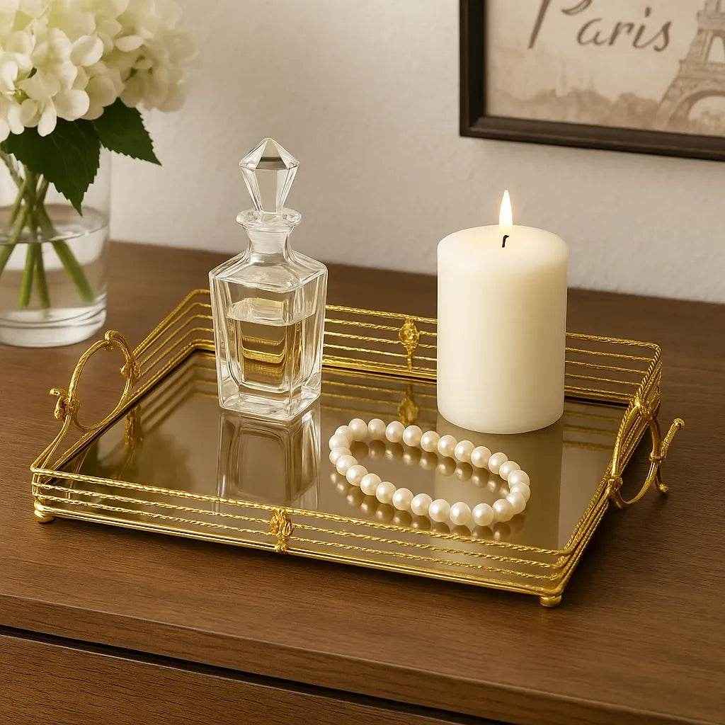 Bandeja de Vidro com Estrutura Dourada Pequena Alidolado - Alidolado