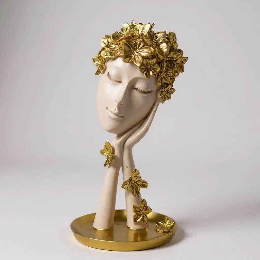 Escultura de Resina Flores e Borboletas Branco Alidolado - Alidolado