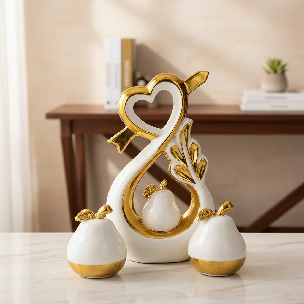 Conjunto de Esculturas Decorativas  Frutas em Cerâmica com Detalhes em Dourado ou Prata para Casa