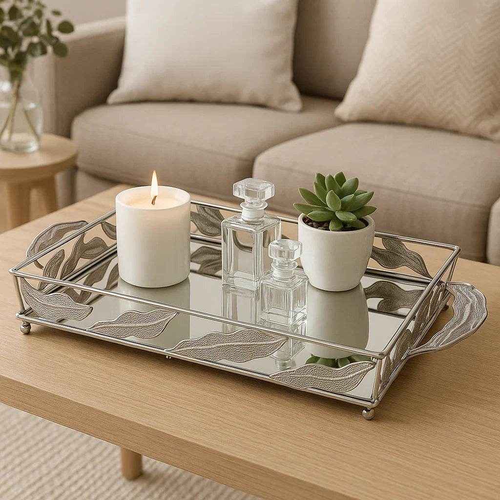Bandeja de Vidro com Acabamento Prateado
