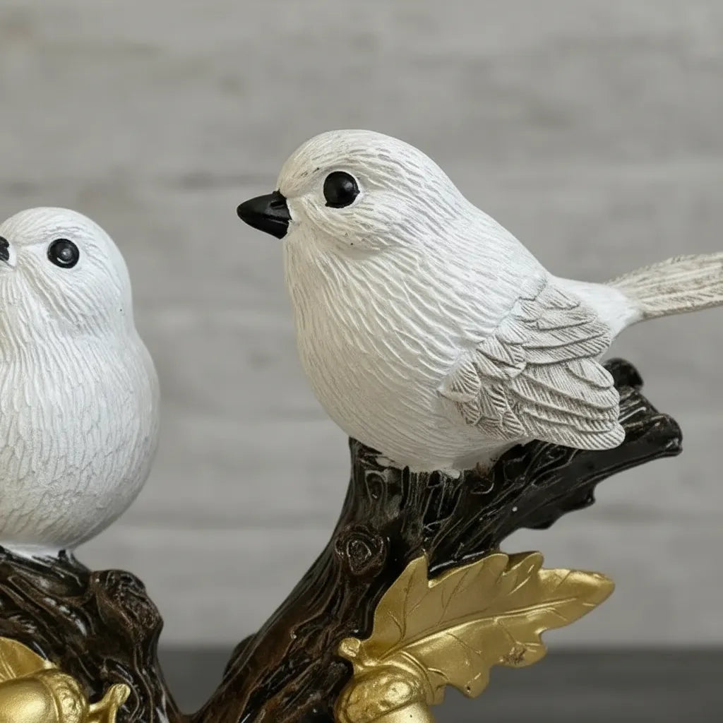 Escultura Decorativa Pássaros Brancos no Galho em Resina