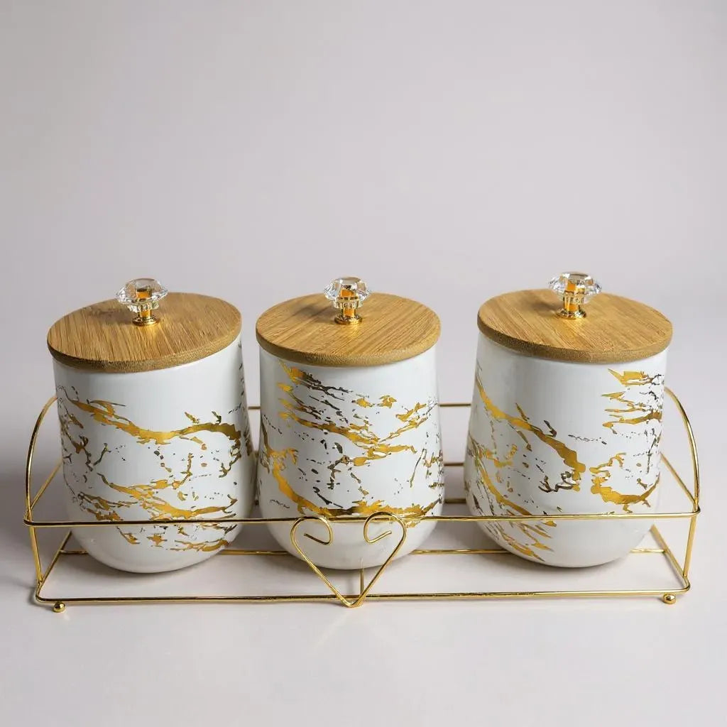Conjunto de Cerâmica Branco com Detalhes em Madeira Alidolado