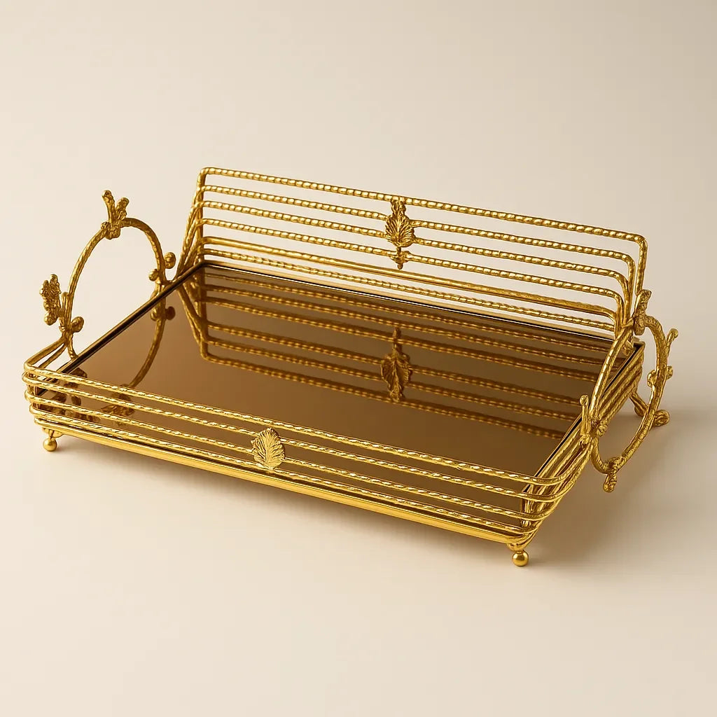 Bandeja de Vidro com Acabamento Dourado Decorativo Alidolado